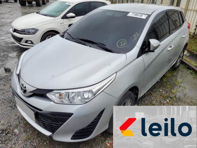 TOYOTA YARIS 20/20