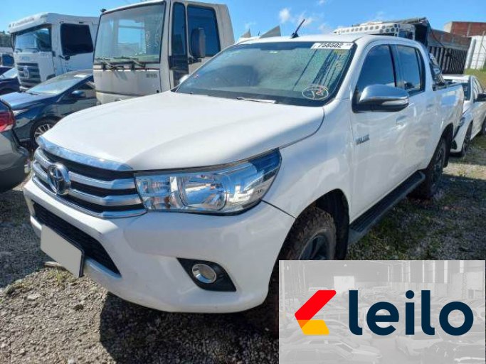 TOYOTA HILUX 17/17