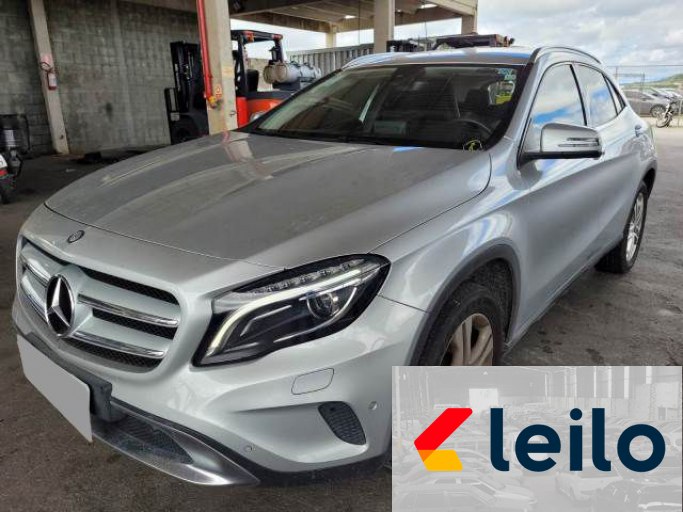 MERCEDES BENZ CLASSE GLA 200 16/16