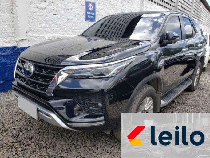 TOYOTA HILUX SW4 22/22