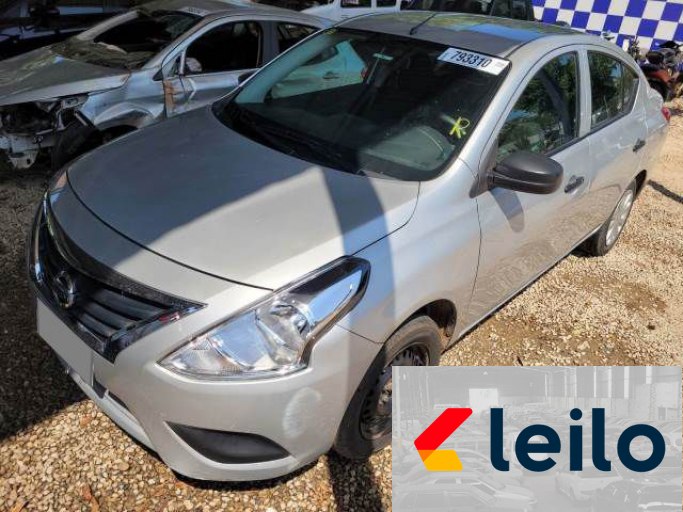 NISSAN VERSA 21/21 