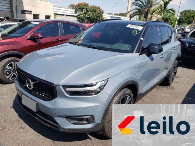 VOLVO XC40 21/21
