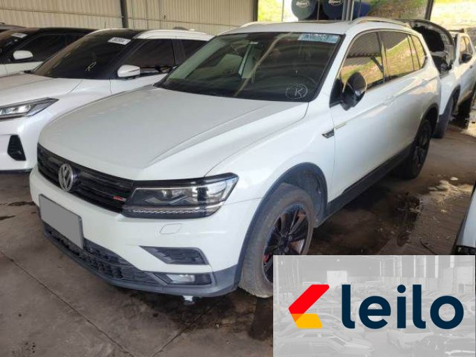 VOLKSWAGEN TIGUAN 19/19