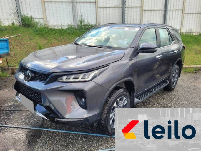 TOYOTA HILUX SW4 22/23