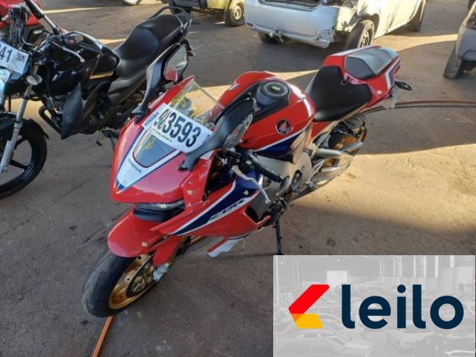 HONDA CBR 1000RR 18/18