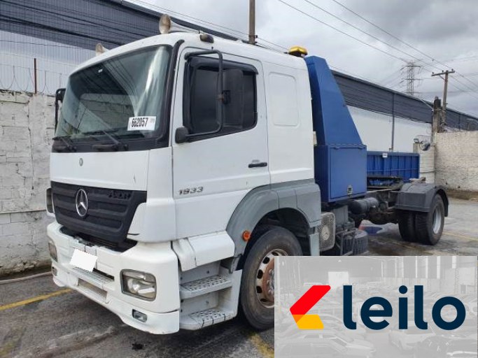 MERCEDES BENZ AXOR 1933 06/06