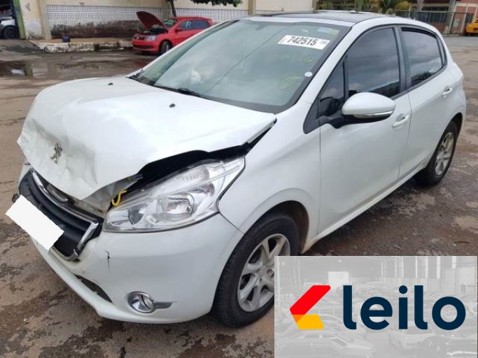 PEUGEOT 208 15/16