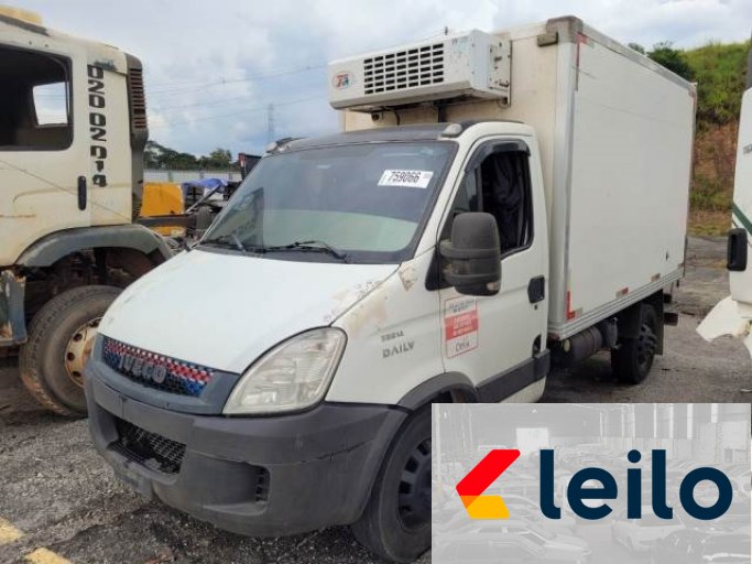 IVECO DAILY CHASSI 15/15